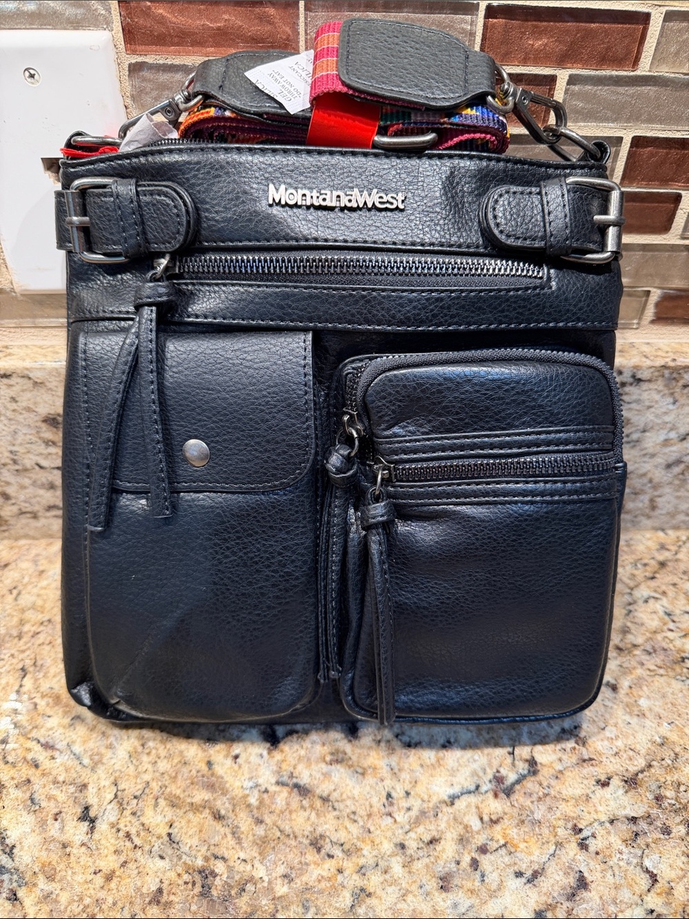 Montana West Multi Pockets Crossbody Bag in black (Model: MWC-100ABK).